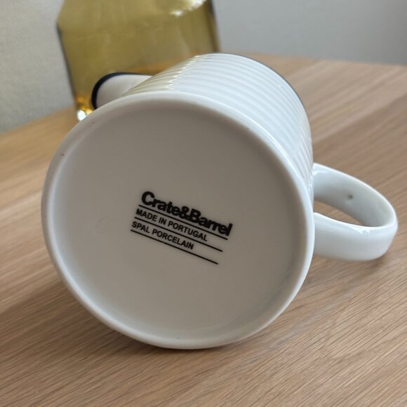 Crate & Barrel Roulette White Dark Blue Creamer Spal Porcelain Portugal - Picture 2 of 3